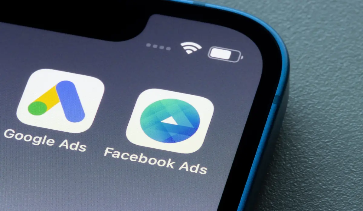 Google Ads أم Facebook Ads